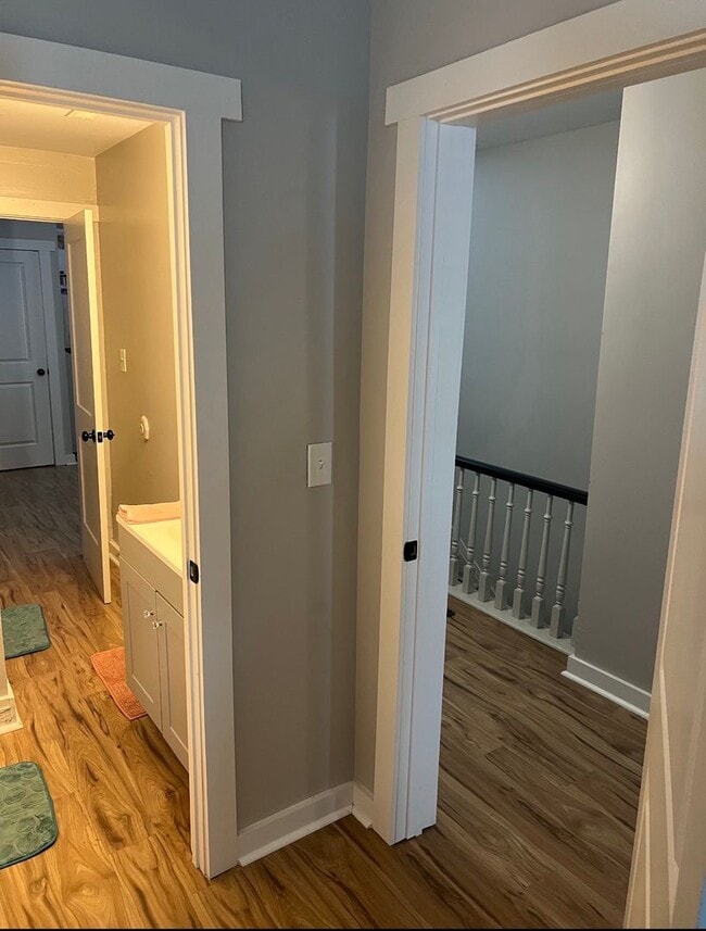 Foto del edificio - 1917 W Madison St