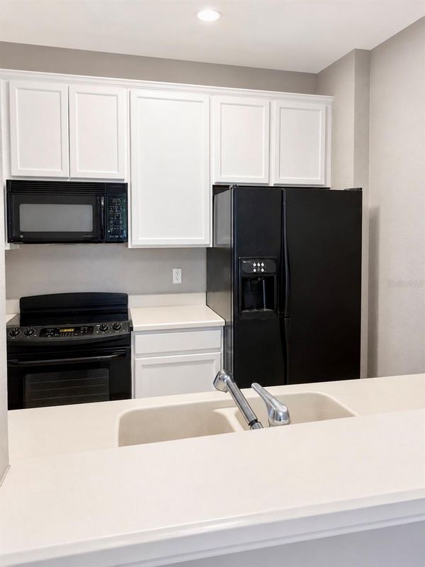 Building Photo - 3332 Robert Trent Jones Dr