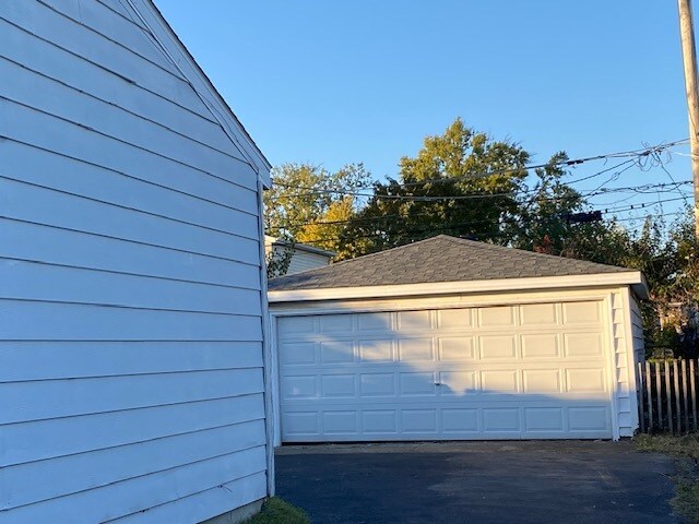 Foto del edificio - 230 Healy Ave