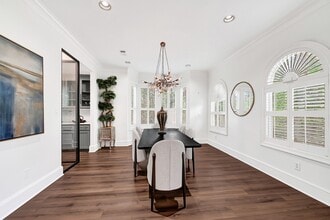 Building Photo - 1 Magnolia Bend Dr
