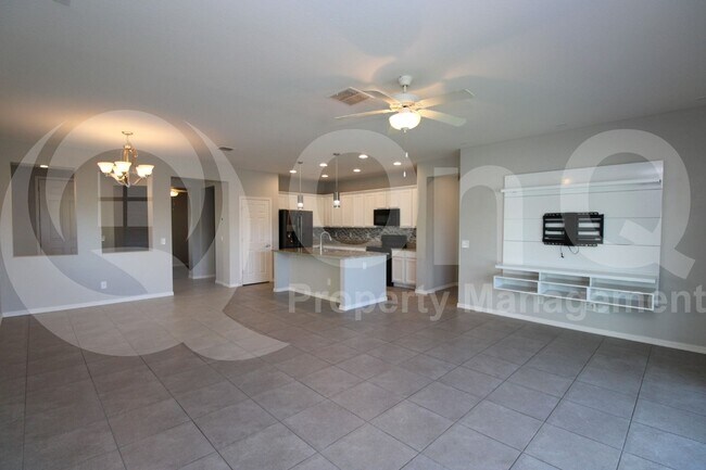 Foto del edificio - 41582 N Willow Ct