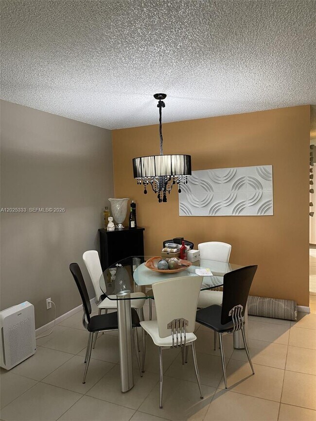 Foto del edificio - 1640 NW 19th Terrace