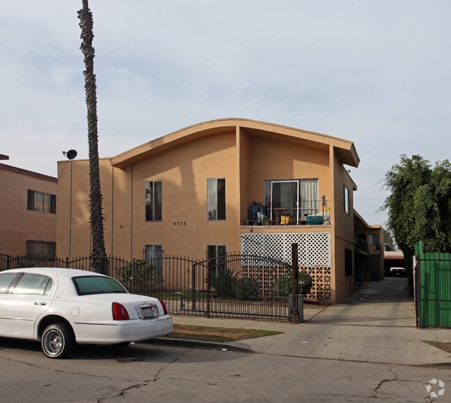 Building Photo - 6735 Brynhurst Ave