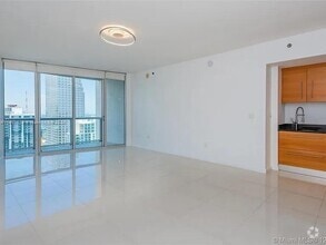Building Photo - 475 Brickell Ave