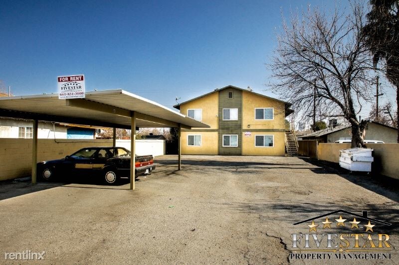 Foto principal - 714 N St