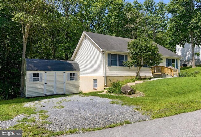 Foto del edificio - 8433 Sailboat Ln