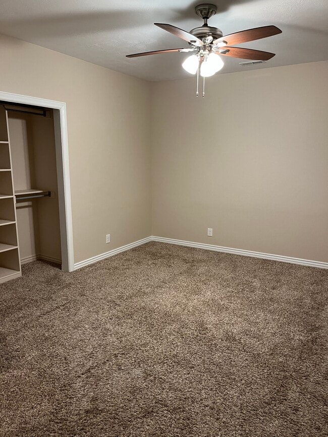 Building Photo - 12689 S Starlite Hill Ln