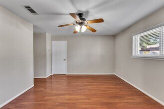 Building Photo - 8318 Amurwood Dr