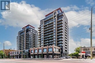 Building Photo - 9088 Yonge St