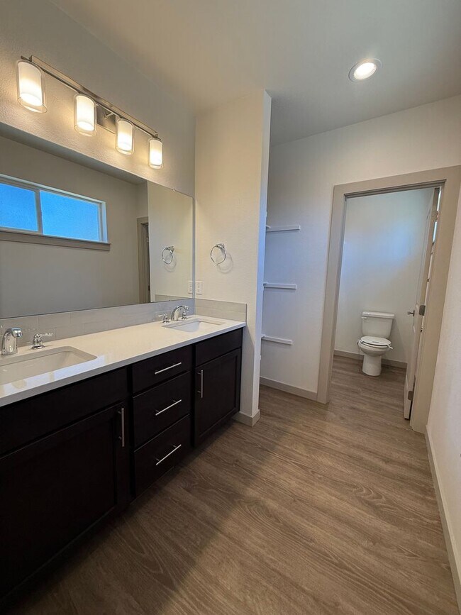 Building Photo - n51304