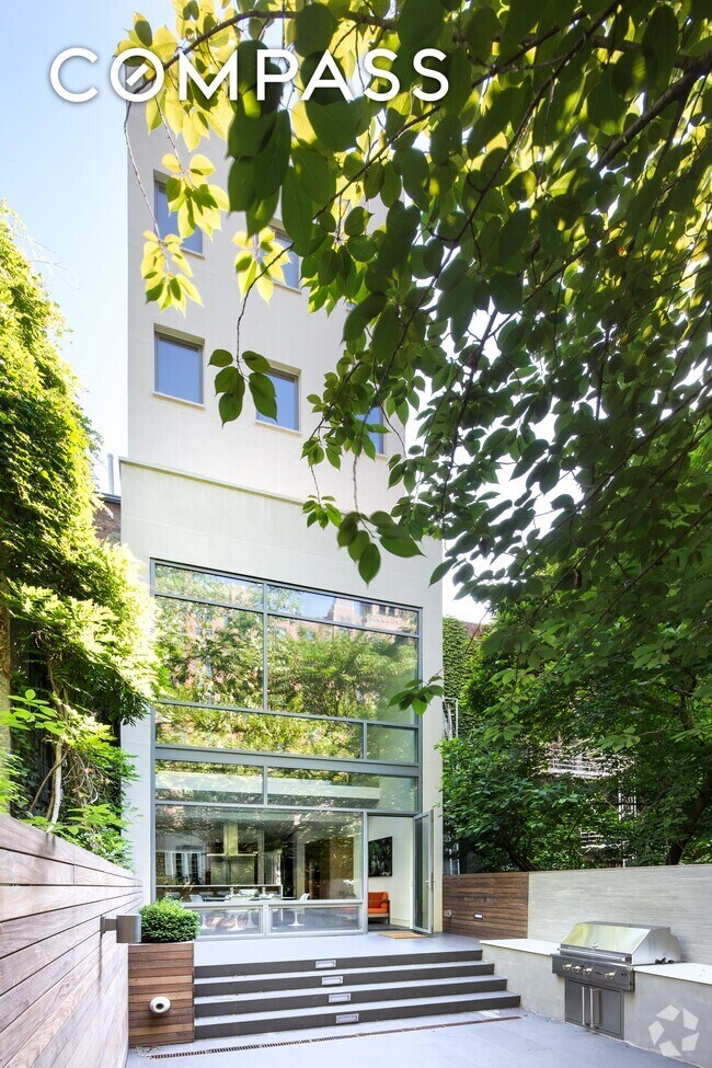 Hudson Yards Apartments for Rent with a Yard New York, NY 1 Rentals