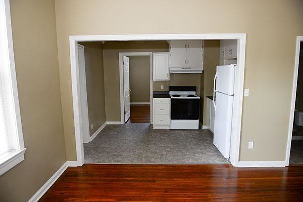 Building Photo - 308 Thompson St Apt A