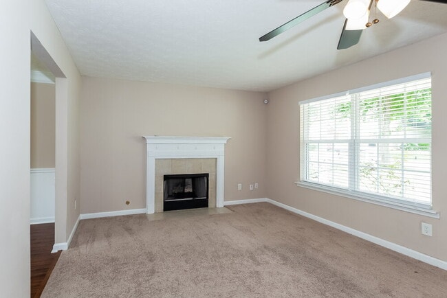 Building Photo - 1405 Stephens Pond View