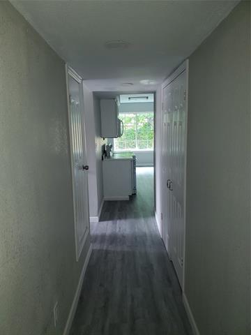 Foto del edificio - 6756 Trail Lake Dr