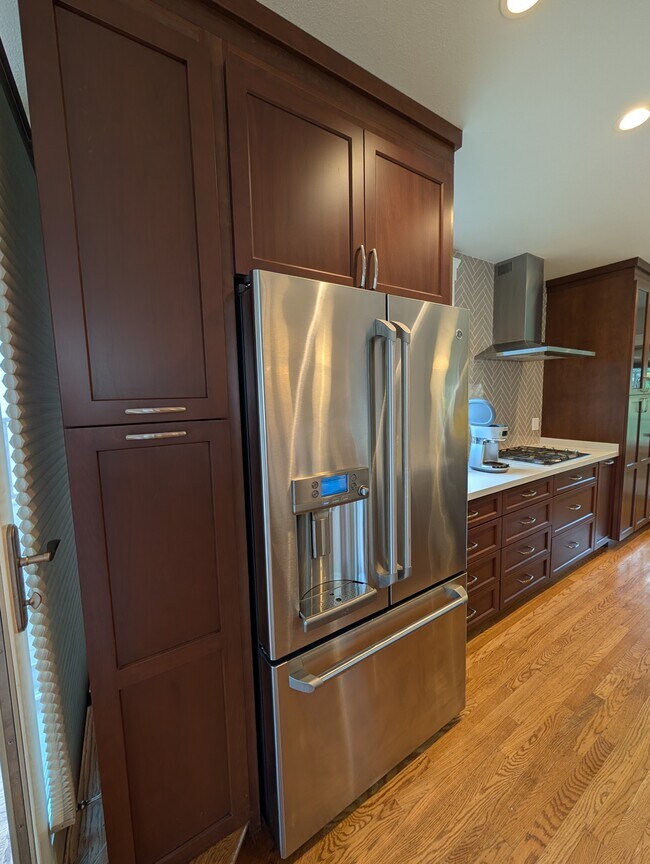 Foto del edificio - 6688 Estates Dr