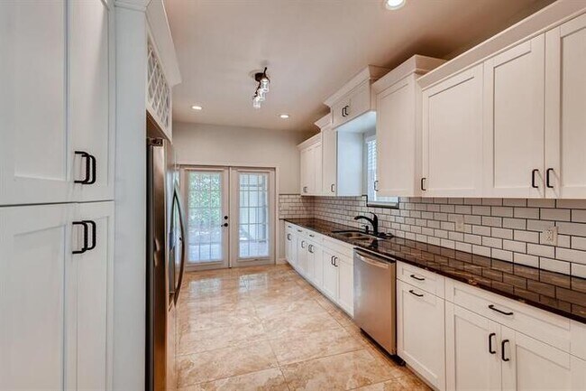 Foto del edificio - 4347 9th Ave N