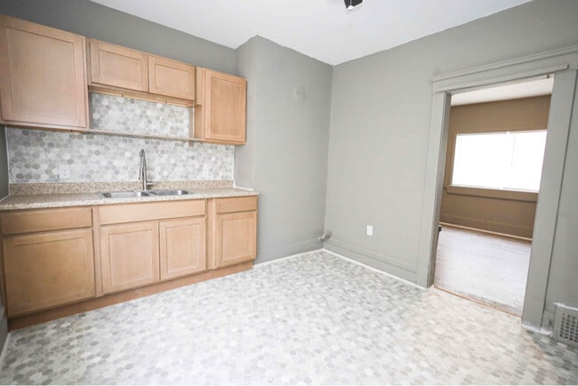 Photo - 13402 Caine Ave Apartment