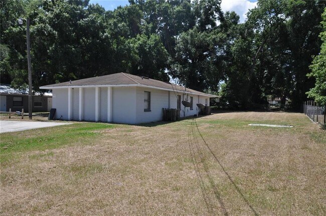 Building Photo - 3812 Deeson Rd