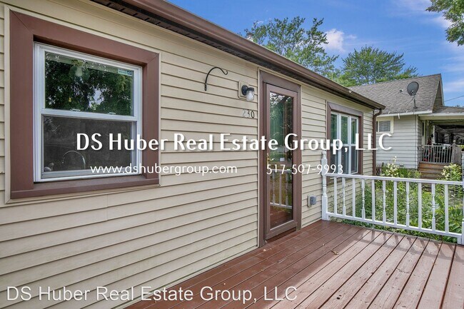 Foto del edificio - 3 br, 1 bath House - 230 Rita Ave