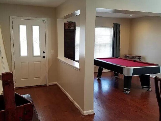 Foto del edificio - 67 Shadow Moss Dr