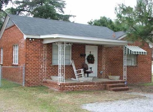 Building Photo - 3122 Ridge Ave