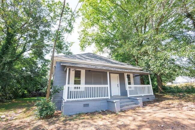 Building Photo - 218 E Tinsley St