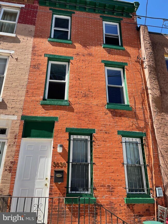 Building Photo - 3538 N Carlisle St