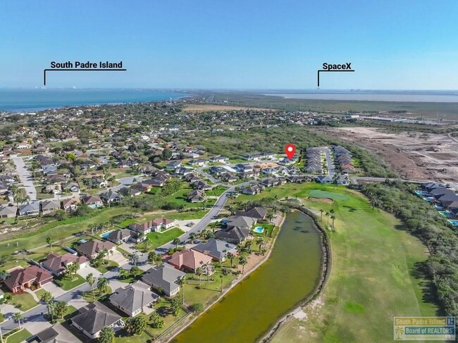 Building Photo - 20 S Bay Hill Dr