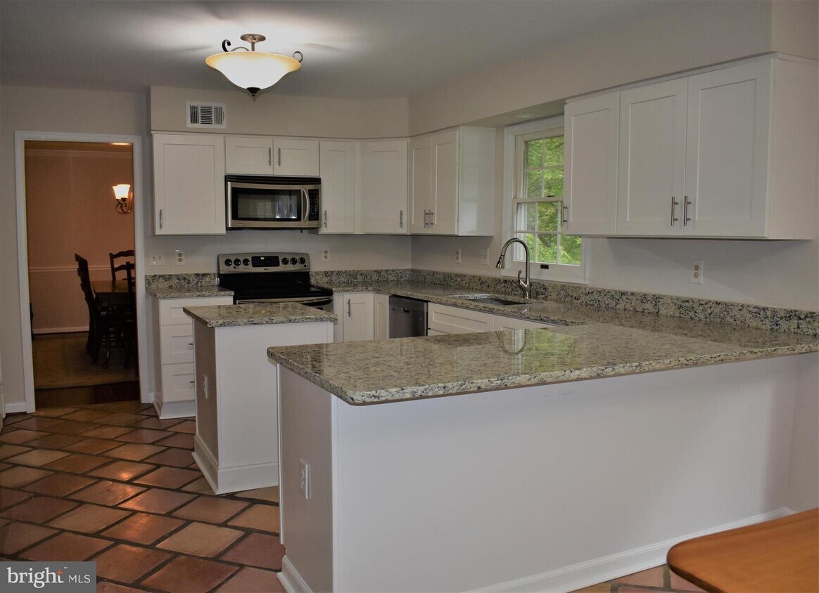 17 Kings Valley Ct, Damascus, MD 20872 House Rental in Damascus, MD