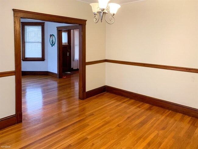 Building Photo - 2 br, 1 bath Apartment - 45 Upland Rd