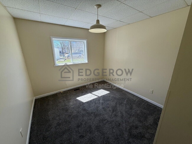 Building Photo - 131 Lincoln St