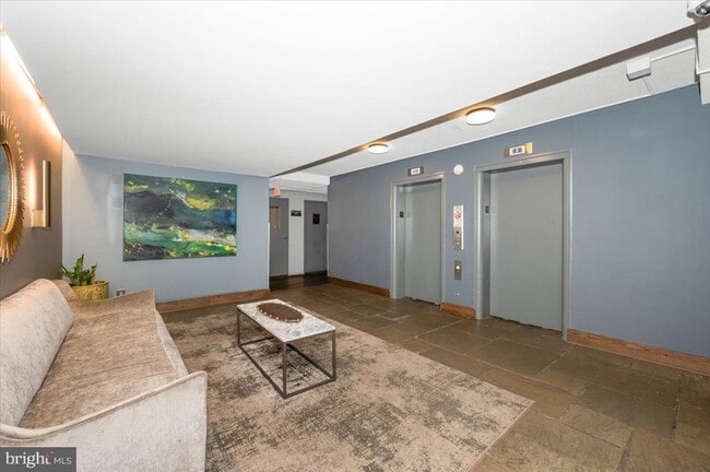 Foto del edificio - 4410 Oglethorpe St