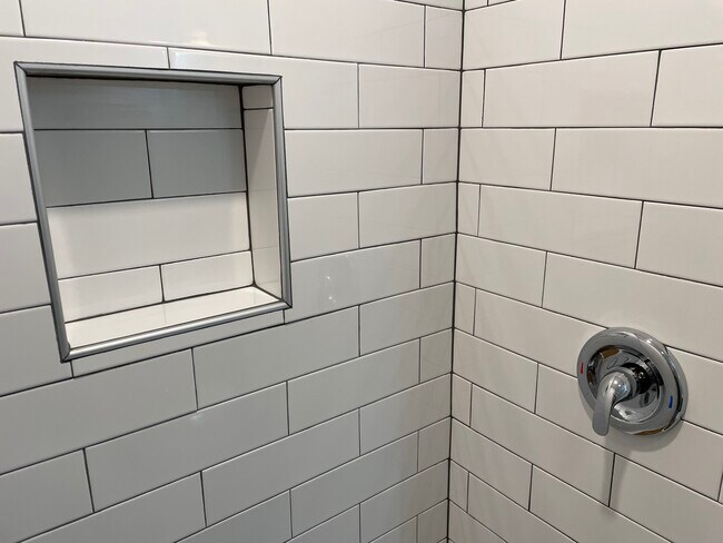 Building Photo - 1906 Delancey St