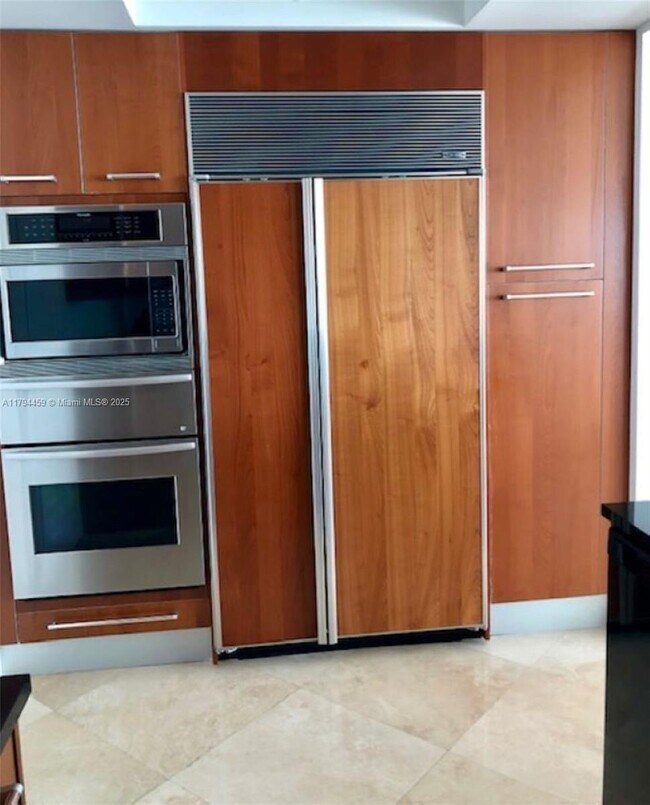 Foto del edificio - 3101 S Ocean Dr