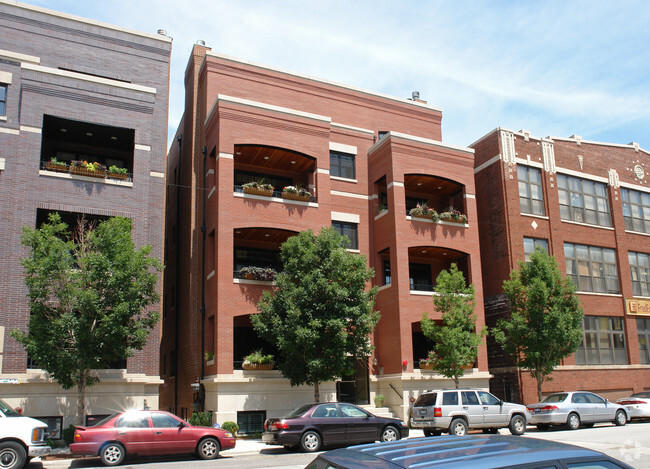 Building Photo - Jackson Street Condominiums