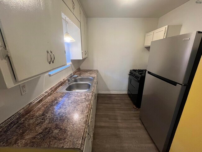 Foto del edificio - 1900 Huff St