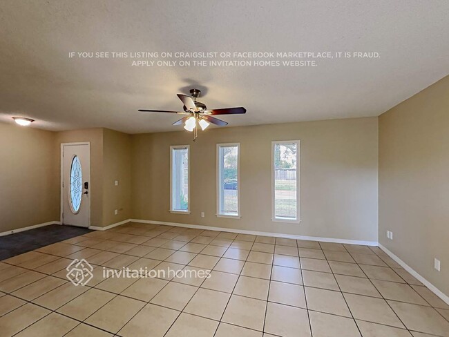 Foto del edificio - 5320 Winfree Dr