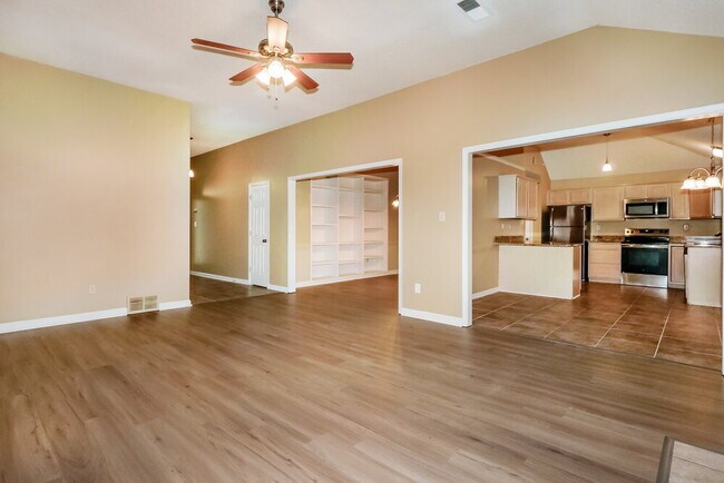 Foto del edificio - 8652 Sunnyvale St S