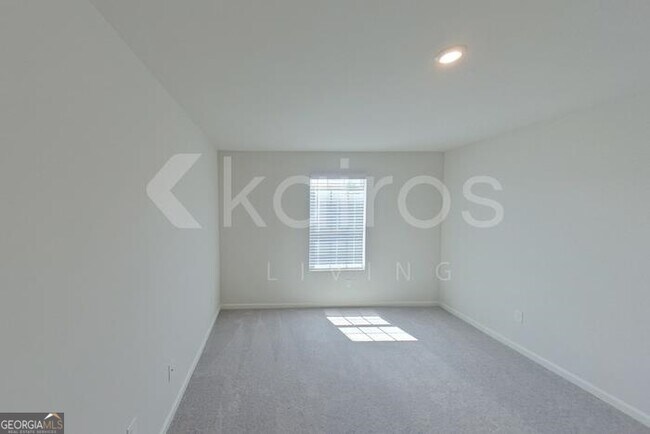 Foto del edificio - 233 Topaz Ln
