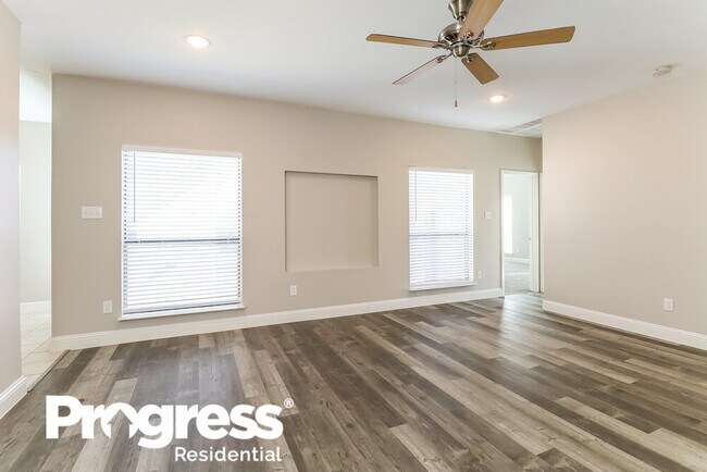 Foto del edificio - 1029 Primrose St
