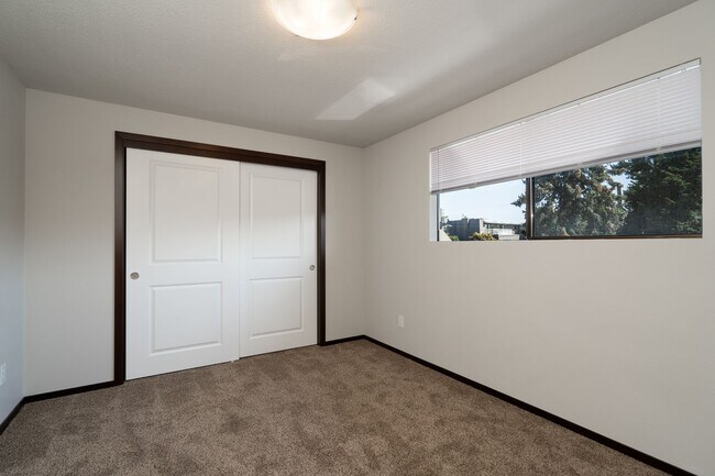 Foto del edificio - 2 Bedroom | AVAILABLE SOON!