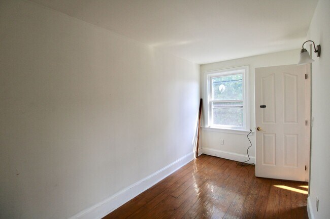 Foto del edificio - 1625 N 3rd St