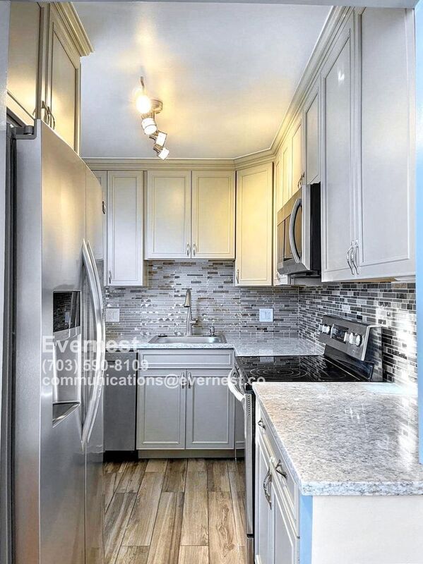 Foto del edificio - 3521 S Wakefield St