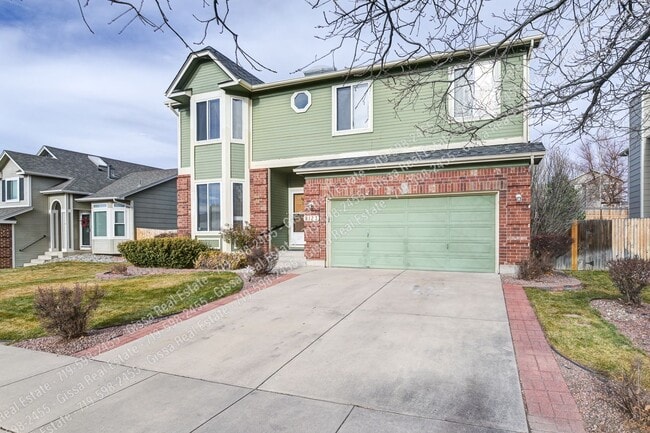 Photo - Beautiful home in Briargate Fairfax - D20 - ready to move in NOW!