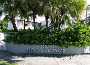 Building Photo - 3007 Bird Ave