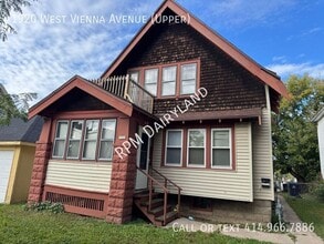 Building Photo - 1920 W Vienna Ave