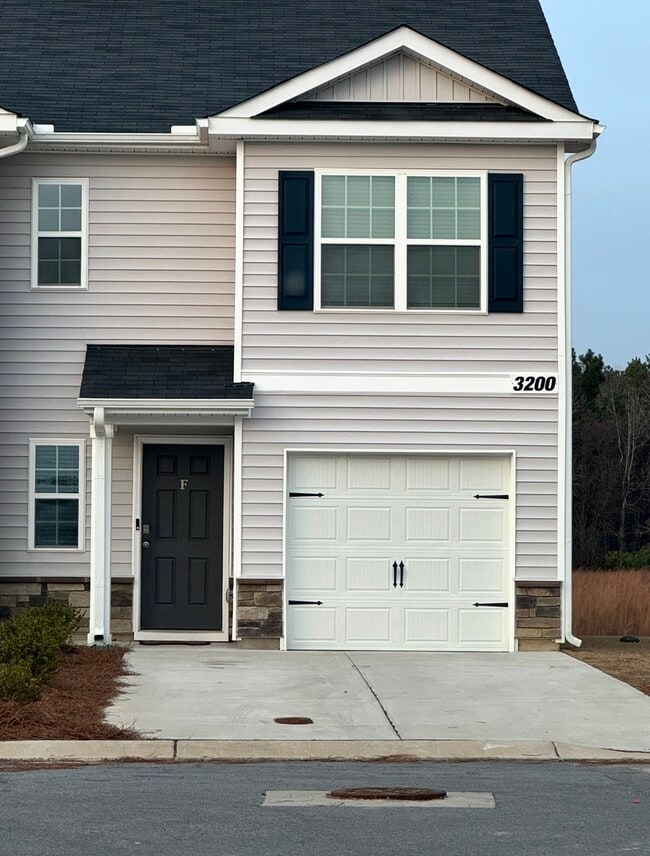 Photo - 3200 Tatlock Wy Townhome