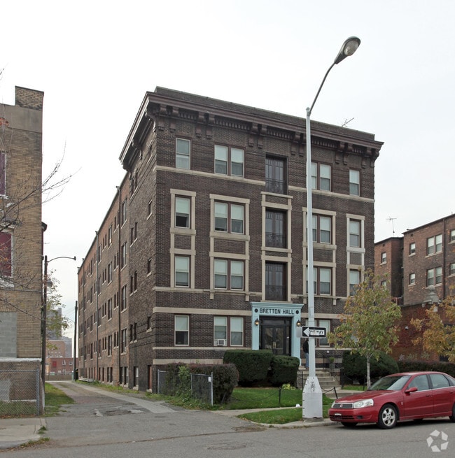 Apartment Building Hall bretton hall rentals - detroit, mi | apartments Apartment Building Hall bretton hall rentals - detroit, mi | apartments