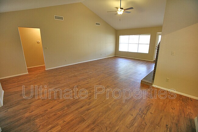 Building Photo - 4226 W Cielo Grande