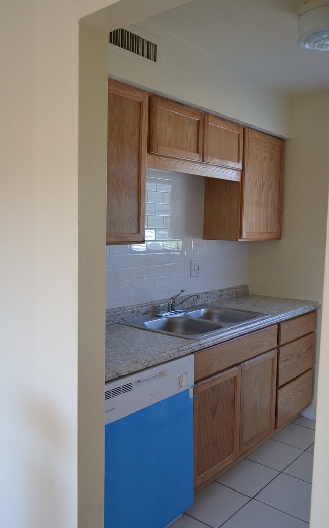 Foto del edificio - 1060 Jasper St